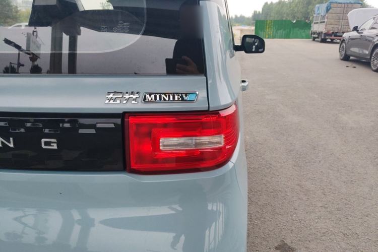 Used Wuling Hongguang MINIEV 2020 Enjoyment Model Lithium Iron Phosphate Exterior 3