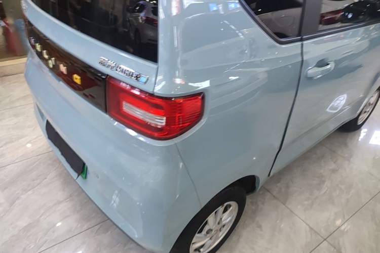 Used Wuling Hongguang MINIEV 2020 Enjoyment Model Lithium Iron Phosphate Exterior 3