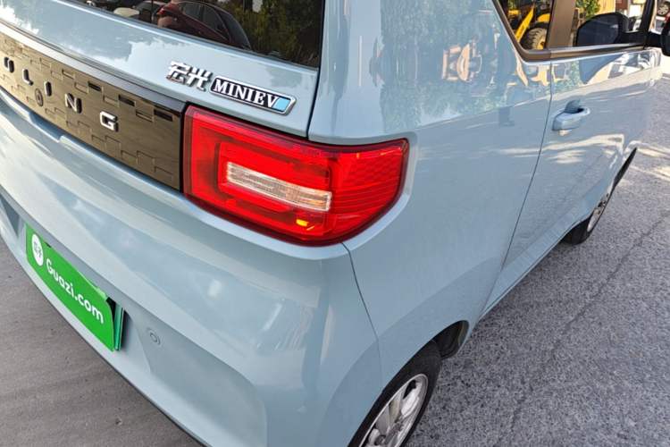 Used Wuling Hongguang MINIEV 2020 Freedom Version Lithium Iron Phosphate Exterior 3