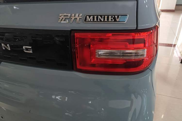 Used Wuling Hongguang MINIEV 2020 Enjoy Edition Lithium-Ion Battery Exterior 3
