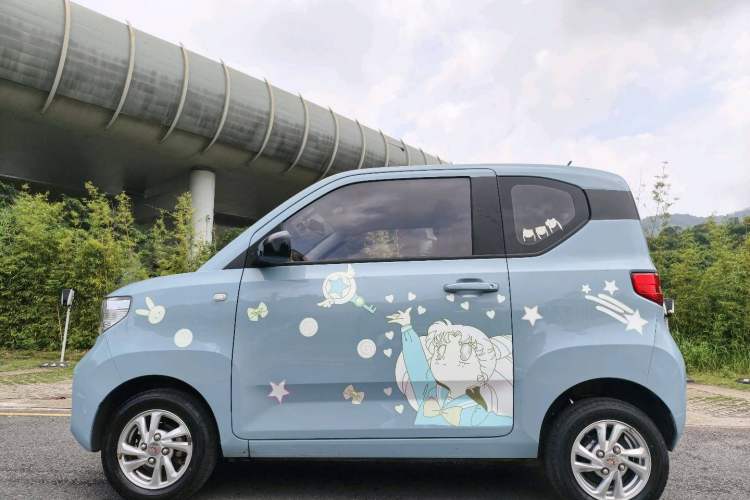 Used Wuling Hongguang MINIEV 2020 Freedom Version Lithium Iron Phosphate Exterior 3