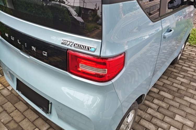 Used Wuling Hongguang MINIEV 2020 Easy Version Lithium-Ion Battery Exterior 3