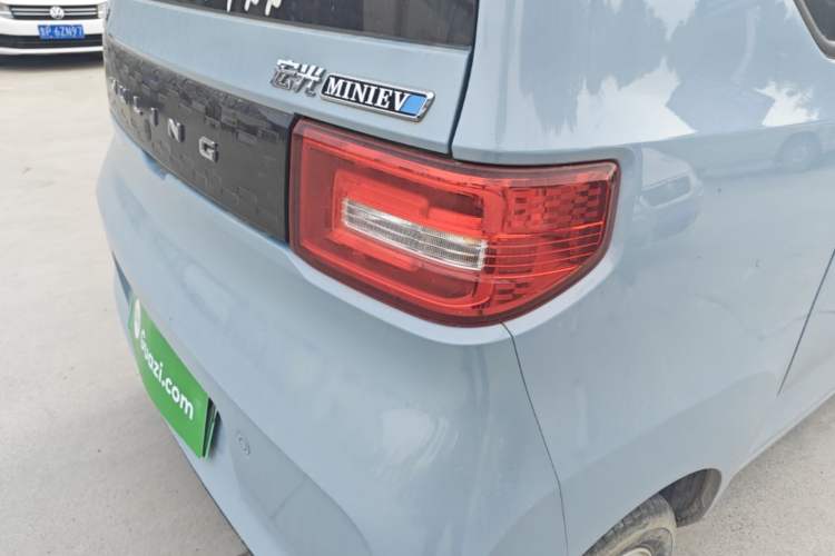 Used Wuling Hongguang MINIEV 2020 Enjoyment Model Lithium Iron Phosphate Exterior 3