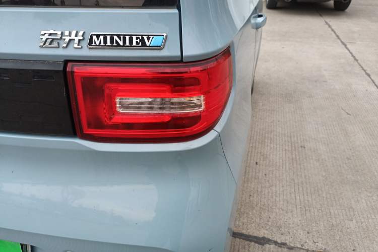 Used Wuling Hongguang MINIEV 2020 Freedom Version Lithium Iron Phosphate Exterior 3