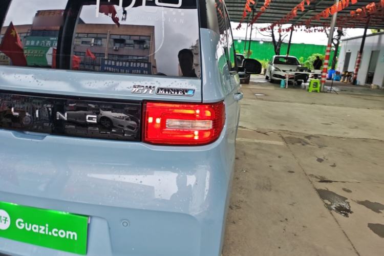 Used Wuling Hongguang MINIEV 2020 Freedom Version Lithium Iron Phosphate Exterior 3