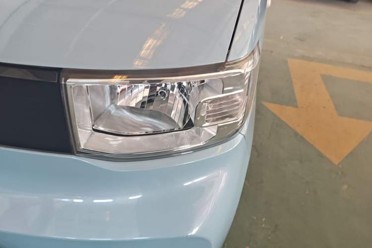 Used Wuling Hongguang MINIEV 2020 Enjoyment Model Lithium Iron Phosphate Exterior 3