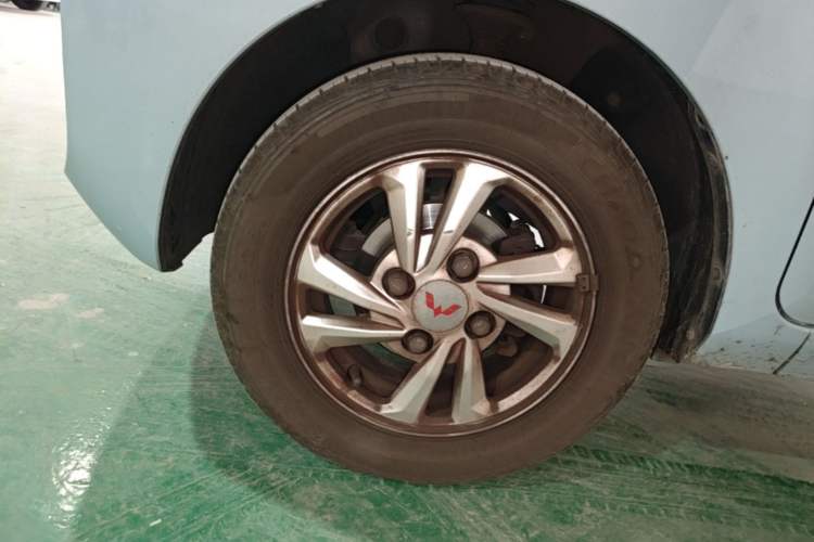 Used Wuling Hongguang MINIEV 2020 Freedom Version Lithium Iron Phosphate Exterior 4