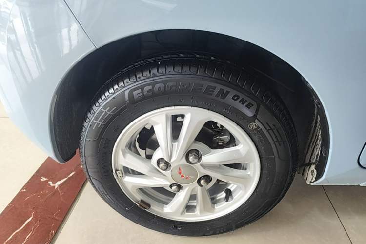 Used Wuling Hongguang MINIEV 2020 Enjoy Edition Lithium-Ion Battery Exterior 4