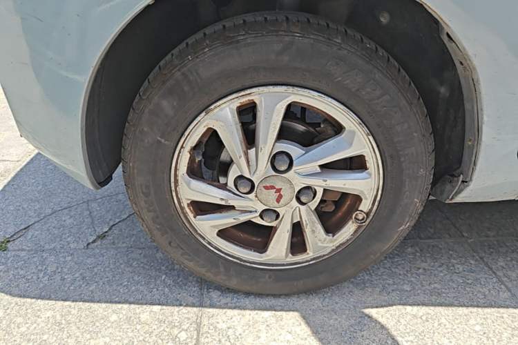 Used Wuling Hongguang MINIEV 2020 Enjoyment Model Lithium Iron Phosphate Exterior 4