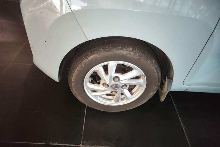 Used Wuling Hongguang MINIEV 2020 Enjoy Edition Lithium-Ion Battery Exterior 4
