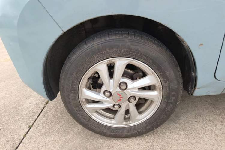 Used Wuling Hongguang MINIEV 2020 Freedom Version Lithium Iron Phosphate Exterior 4