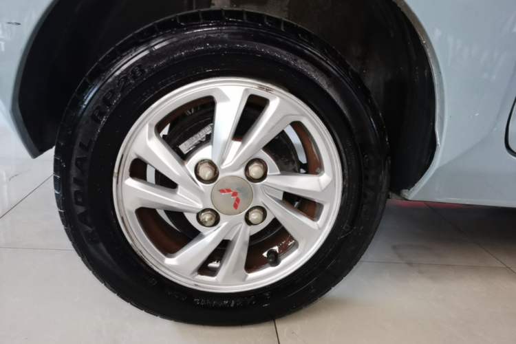Used Wuling Hongguang MINIEV 2020 Enjoyment Model Lithium Iron Phosphate Exterior 5