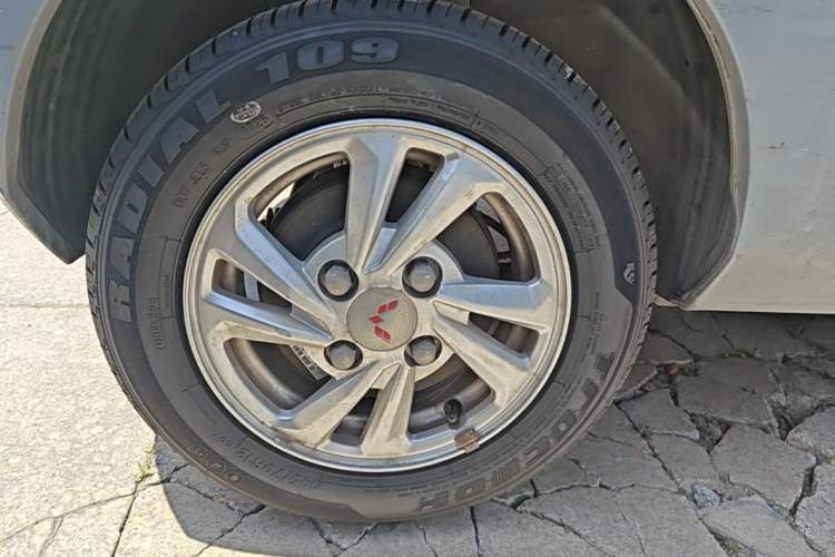 Used Wuling Hongguang MINIEV 2020 Enjoyment Model Lithium Iron Phosphate Exterior 5