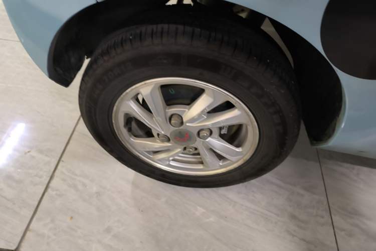Used Wuling Hongguang MINIEV 2020 Zizai Version Lithium-NMC Exterior 5