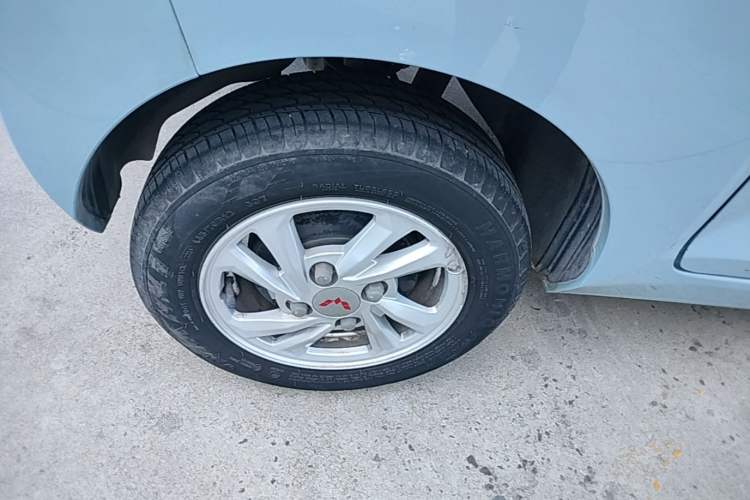 Used Wuling Hongguang MINIEV 2020 Freedom Version Lithium Iron Phosphate Exterior 5