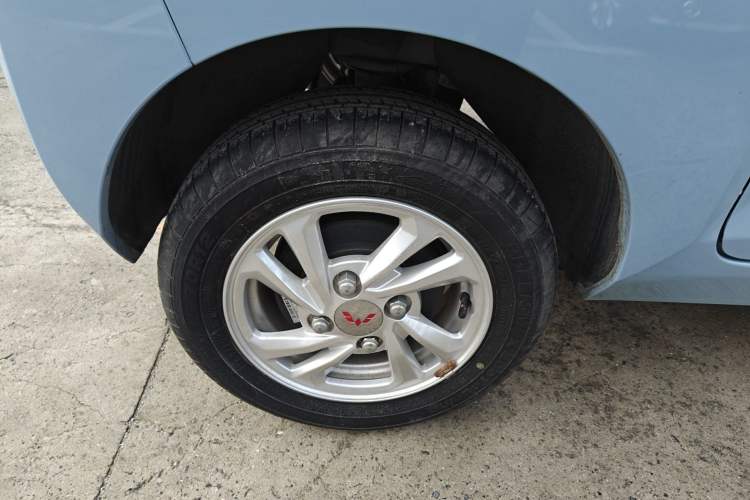 Used Wuling Hongguang MINIEV 2020 Freedom Version Lithium Iron Phosphate Exterior 5