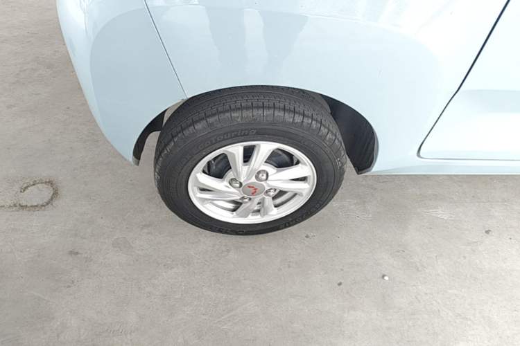 Used Wuling Hongguang MINIEV 2020 Freedom Version Lithium Iron Phosphate Exterior 5