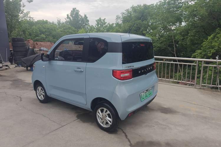 Used Wuling Hongguang MINIEV 2020 Freedom Version Lithium Iron Phosphate Exterior 5