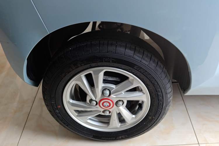 Used Wuling Hongguang MINIEV 2020 Freedom Version Lithium Iron Phosphate Exterior 5