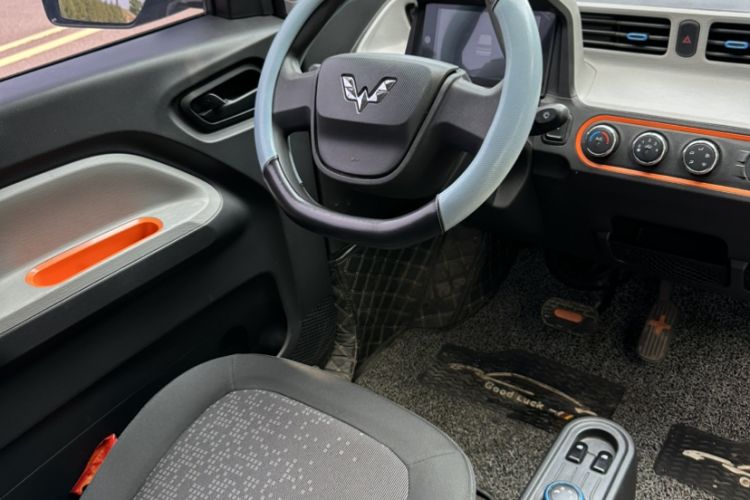 Used Wuling Hongguang MINIEV 2020 Enjoy Edition Lithium-Ion Battery Exterior 6
