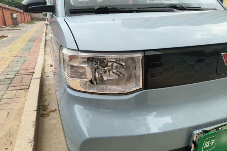 Used Wuling Hongguang MINIEV 2020 Freedom Version Lithium Iron Phosphate Exterior 6