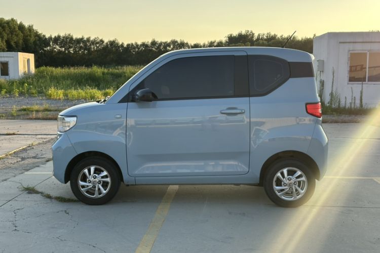 Used Wuling Hongguang MINIEV 2020 Freedom Version Lithium Iron Phosphate Exterior 7