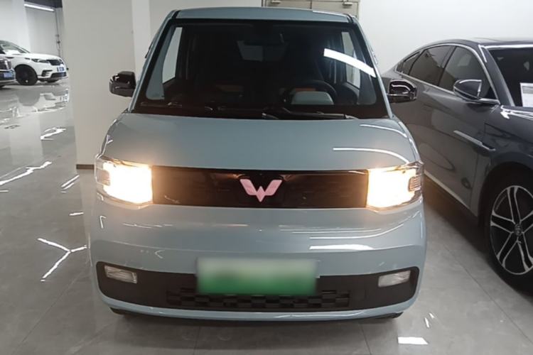 Used Wuling Hongguang MINIEV 2020 Freedom Version Lithium Iron Phosphate Front