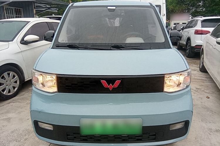 Used Wuling Hongguang MINIEV 2020 Freedom Version Lithium Iron Phosphate Front