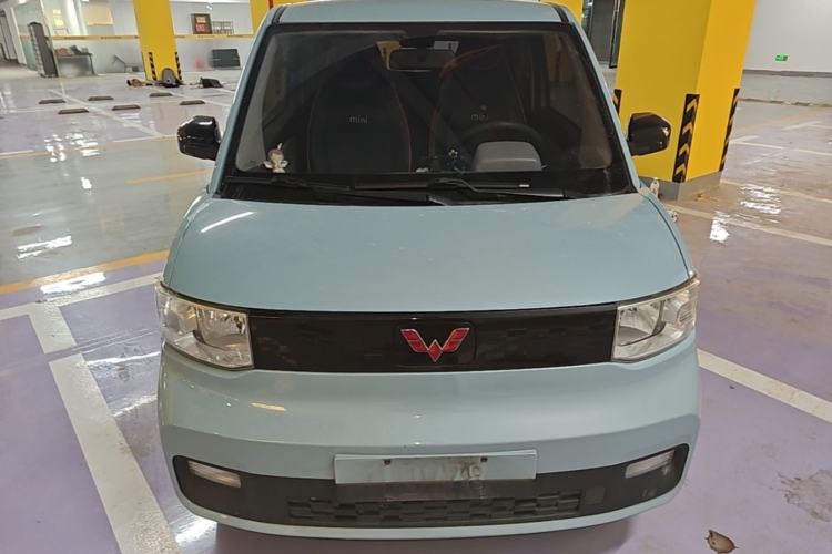 Used Wuling Hongguang MINIEV 2020 Freedom Version Lithium Iron Phosphate Front