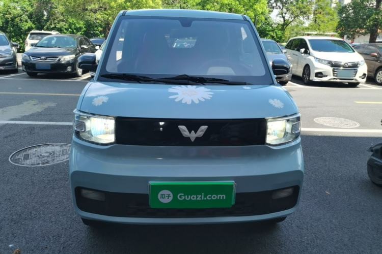 Used Wuling Hongguang MINIEV 2020 Freedom Version Lithium Iron Phosphate Front