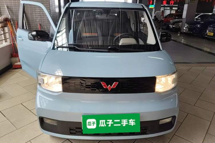 Used Wuling Hongguang MINIEV 2020 Zizai Version Lithium-NMC Front