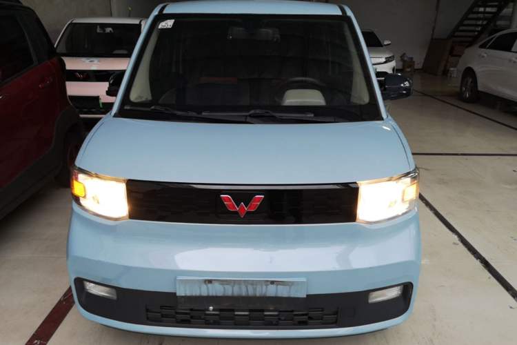 Used Wuling Hongguang MINIEV 2020 Enjoyment Model Lithium Iron Phosphate Front