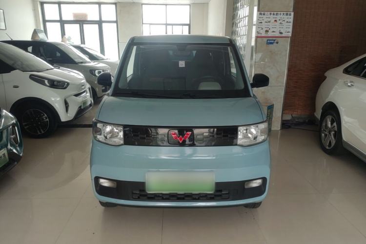 Used Wuling Hongguang MINIEV 2020 Freedom Version Lithium Iron Phosphate Front