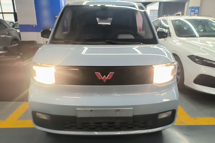 Used Wuling Hongguang MINIEV 2020 Freedom Version Lithium Iron Phosphate Front