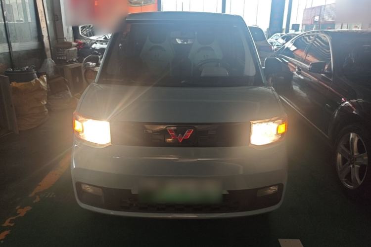 Used Wuling Hongguang MINIEV 2020 Freedom Version Lithium Iron Phosphate Front