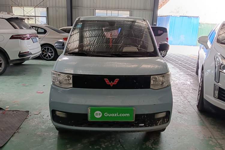 Used Wuling Hongguang MINIEV 2020 Zizai Version Lithium-NMC Front