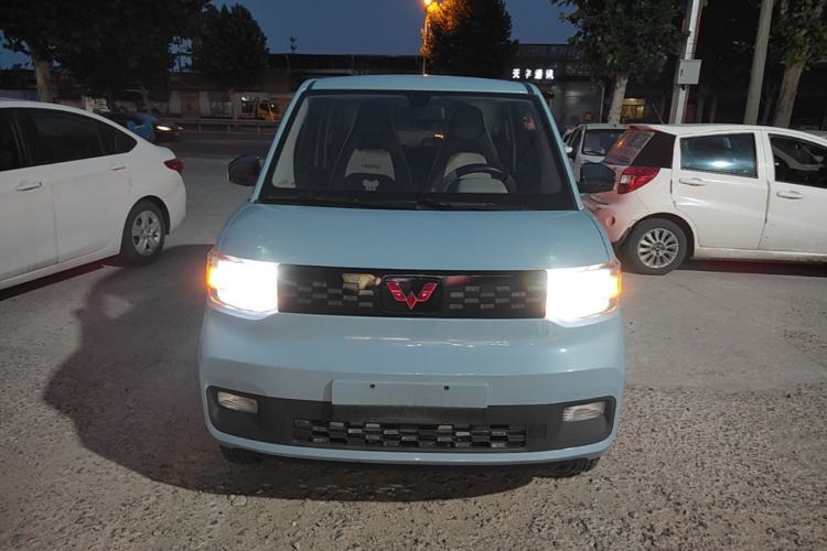 Used Wuling Hongguang MINIEV 2020 Zizai Version Lithium-NMC Front