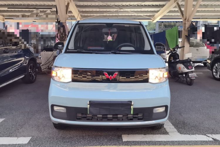 Used Wuling Hongguang MINIEV 2020 Freedom Version Lithium Iron Phosphate Front
