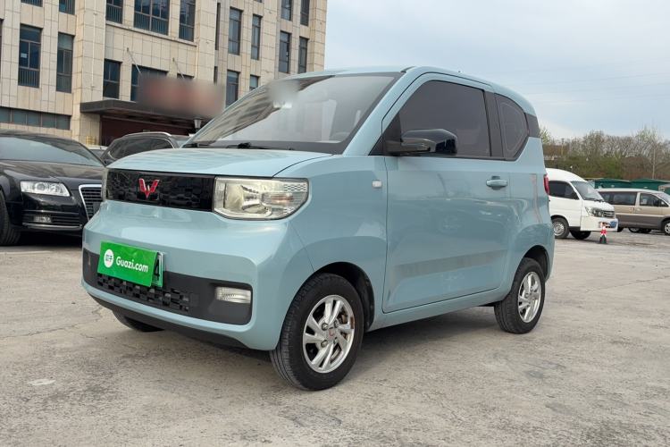 Used Wuling Hongguang MINIEV 2020 Freedom Version Lithium Iron Phosphate Front Left 45 Deg