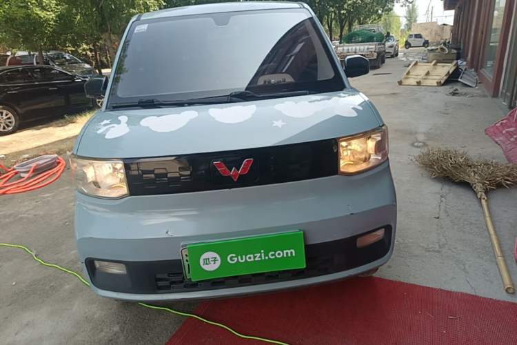 Used Wuling Hongguang MINIEV 2020 Freedom Version Lithium Iron Phosphate Front