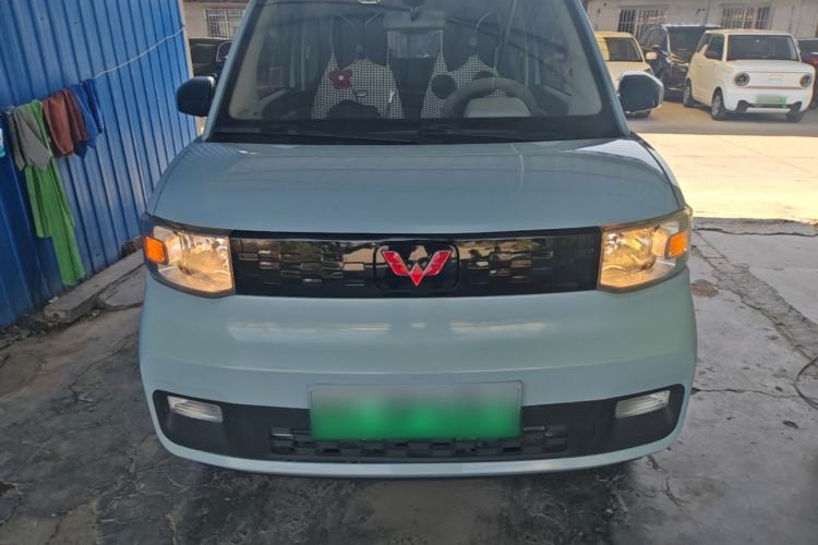 Used Wuling Hongguang MINIEV 2020 Freedom Version Lithium Iron Phosphate Front