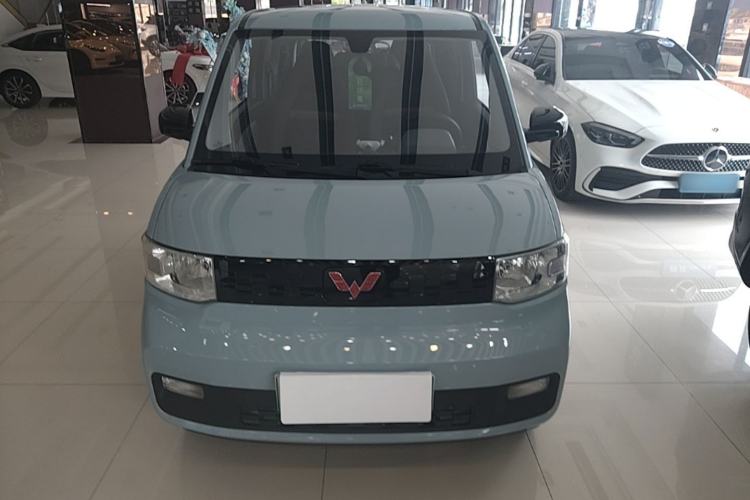 Used Wuling Hongguang MINIEV 2020 Freedom Version Lithium Iron Phosphate Front