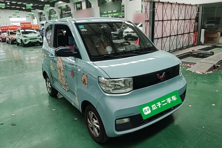 Used Wuling Hongguang MINIEV 2020 Freedom Version Lithium Iron Phosphate Front Right 45 Deg