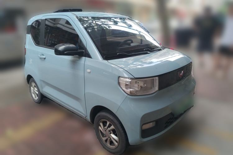 Used Wuling Hongguang MINIEV 2020 Enjoyment Model Lithium Iron Phosphate Front Right 45 Deg