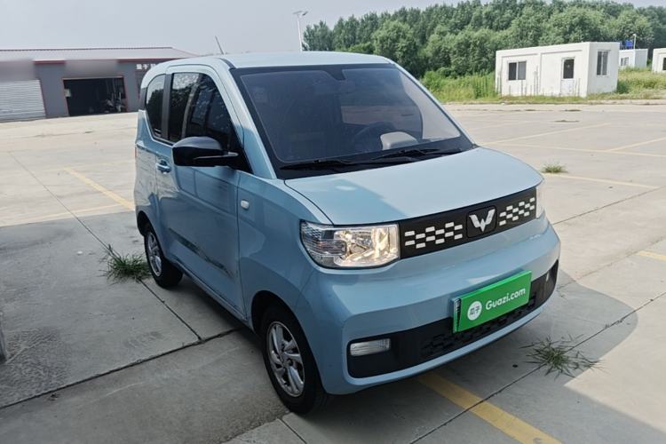 Used Wuling Hongguang MINIEV 2020 Freedom Version Lithium Iron Phosphate Front Right 45 Deg