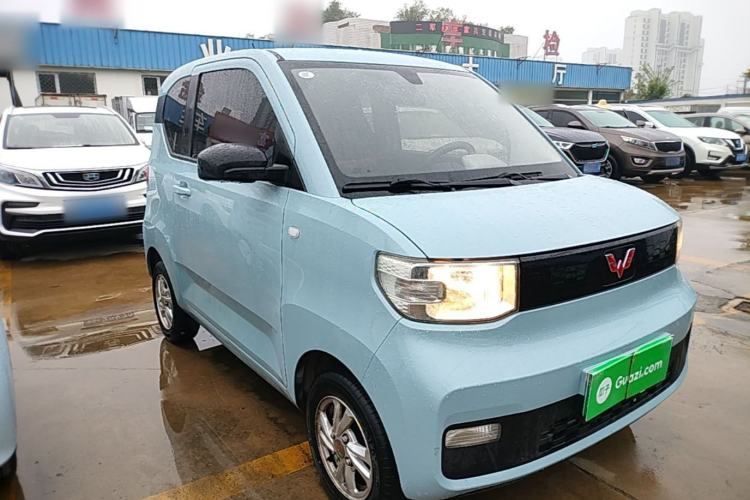 Used Wuling Hongguang MINIEV 2020 Freedom Version Lithium Iron Phosphate Front Right 45 Deg