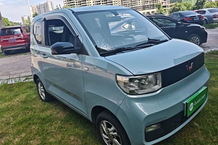 Used Wuling Hongguang MINIEV 2020 Freedom Version Lithium Iron Phosphate Front Right 45 Deg