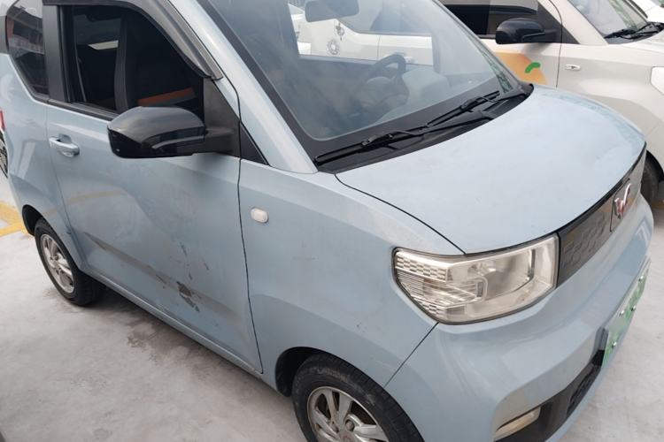 Used Wuling Hongguang MINIEV 2020 Freedom Version Lithium Iron Phosphate Front Right 45 Deg