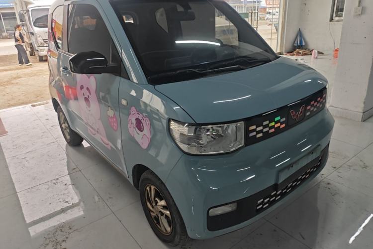 Used Wuling Hongguang MINIEV 2020 Freedom Version Lithium Iron Phosphate Front Right 45 Deg
