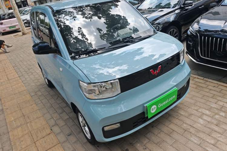 Used Wuling Hongguang MINIEV 2020 Freedom Version Lithium Iron Phosphate Front Right 45 Deg